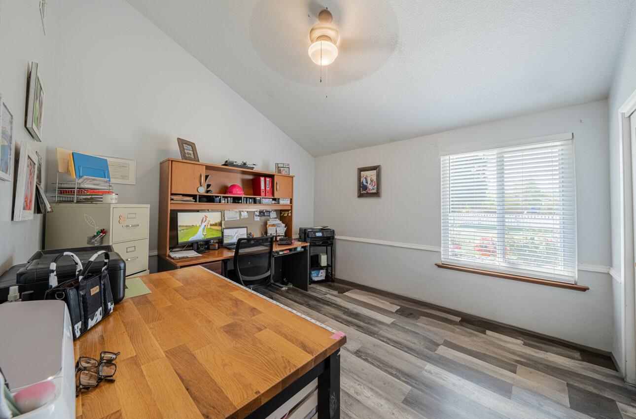 Detail Gallery Image 37 of 49 For 26891 Fonda Ave, Madera,  CA 93638 - 3 Beds | 2 Baths