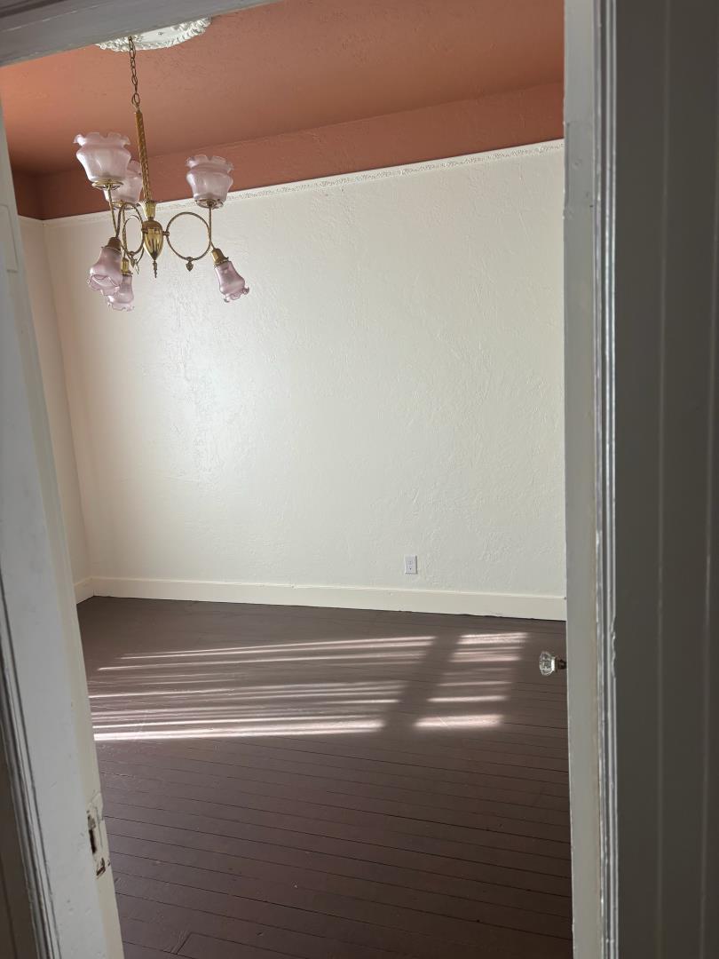 Detail Gallery Image 4 of 15 For 1661 Palou Ave, San Francisco,  CA 94124 - – Beds | – Baths