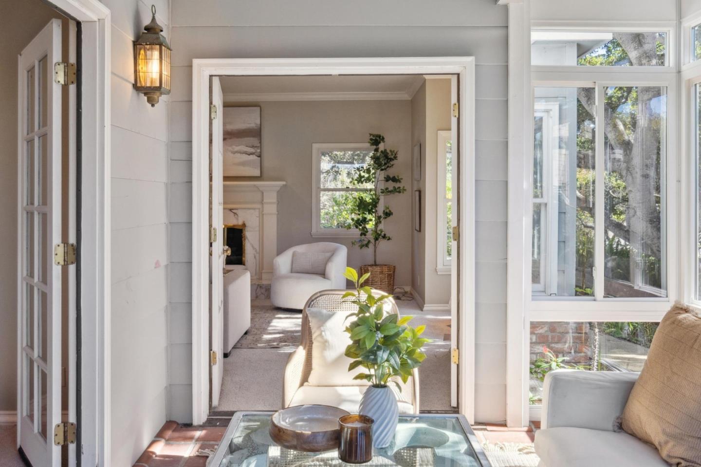 Detail Gallery Image 15 of 58 For 2830 14th Ave, Carmel,  CA 93923 - 3 Beds | 3 Baths