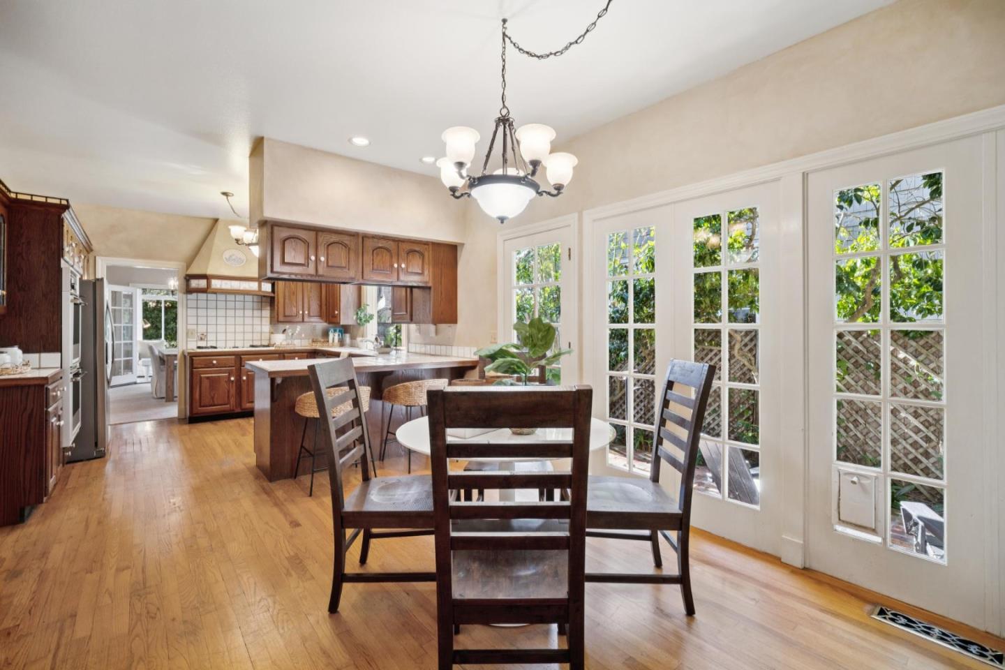 Detail Gallery Image 23 of 58 For 2830 14th Ave, Carmel,  CA 93923 - 3 Beds | 3 Baths