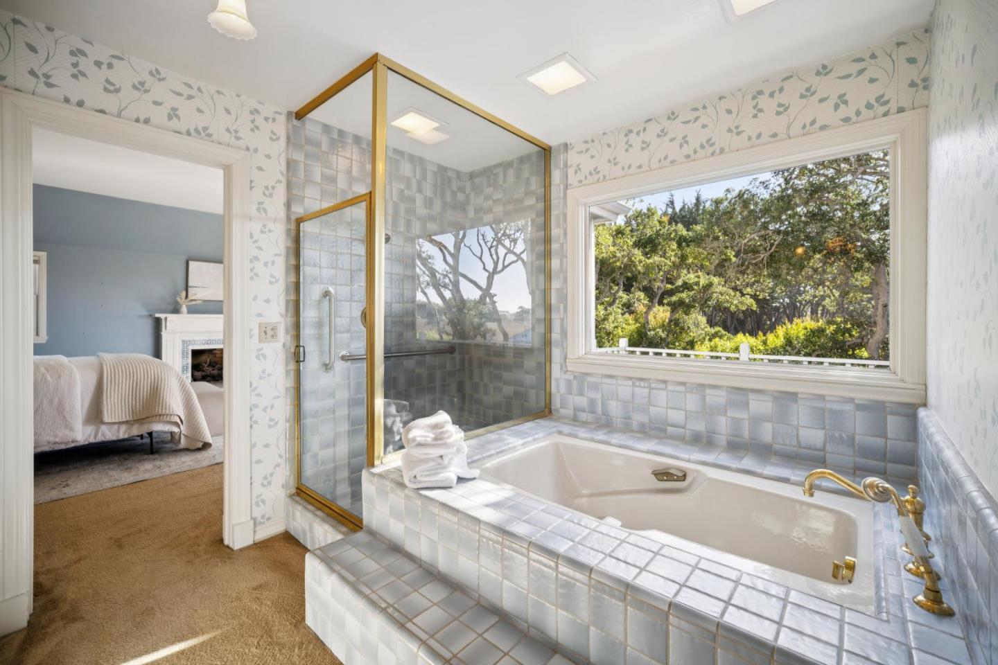 Detail Gallery Image 36 of 58 For 2830 14th Ave, Carmel,  CA 93923 - 3 Beds | 3 Baths