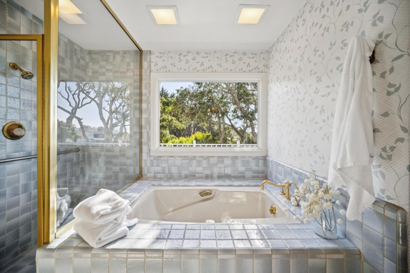 Detail Gallery Image 37 of 58 For 2830 14th Ave, Carmel,  CA 93923 - 3 Beds | 3 Baths