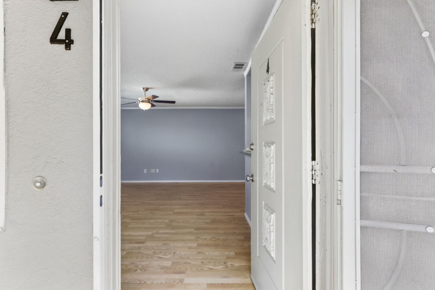 Detail Gallery Image 2 of 48 For 6261 Cavan Dr #4,  Citrus Heights,  CA 95621 - 2 Beds | 1 Baths