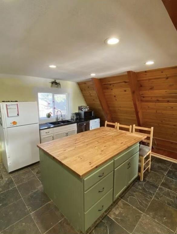 Detail Gallery Image 4 of 19 For 2461 Quail Oaks Rd, Valley Springs,  CA 95252 - 3 Beds | 2 Baths