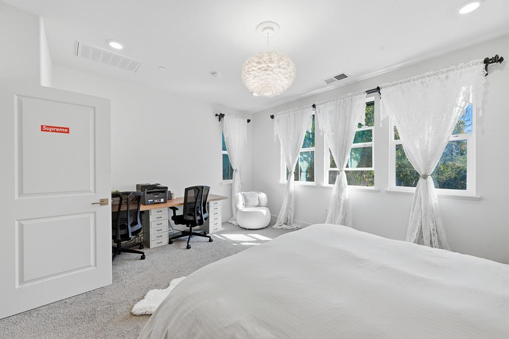 Detail Gallery Image 22 of 62 For 28983 Ashwell Ave, Hayward,  CA 94544 - 4 Beds | 3/1 Baths