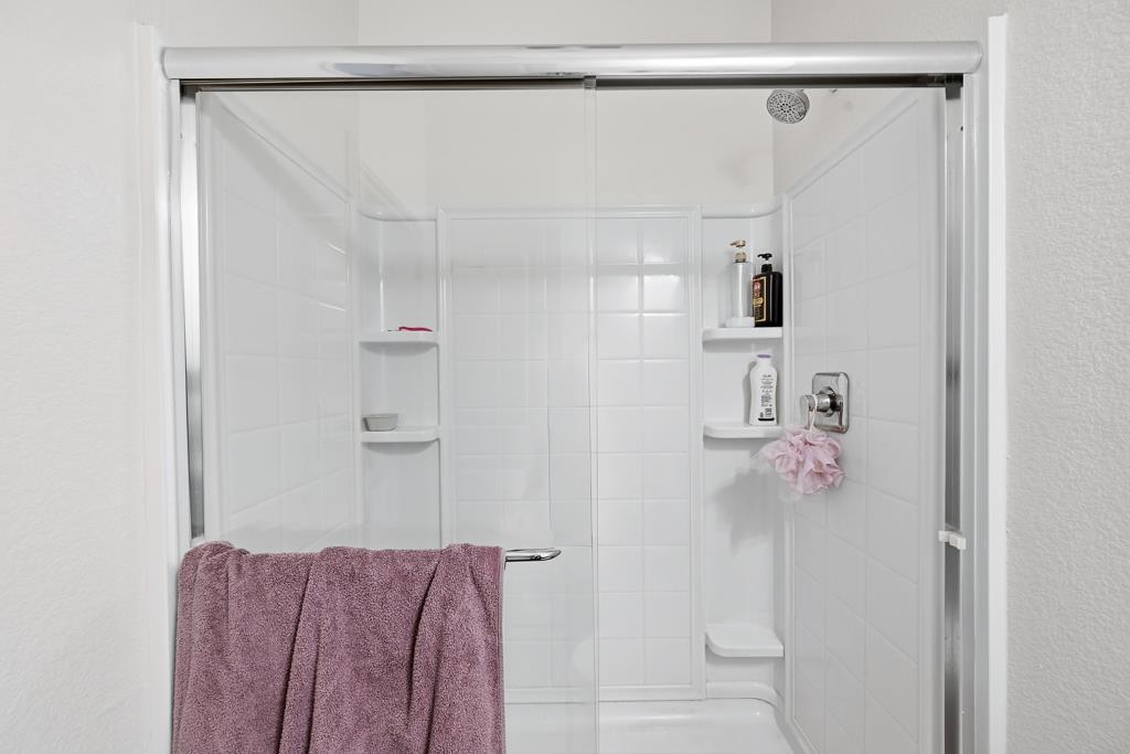 Detail Gallery Image 37 of 62 For 28983 Ashwell Ave, Hayward,  CA 94544 - 4 Beds | 3/1 Baths