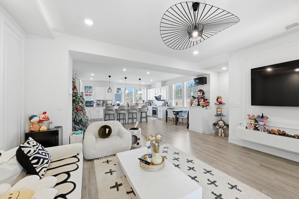 Detail Gallery Image 43 of 62 For 28983 Ashwell Ave, Hayward,  CA 94544 - 4 Beds | 3/1 Baths