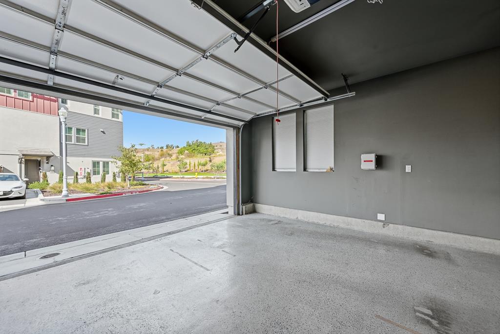 Detail Gallery Image 46 of 62 For 28983 Ashwell Ave, Hayward,  CA 94544 - 4 Beds | 3/1 Baths