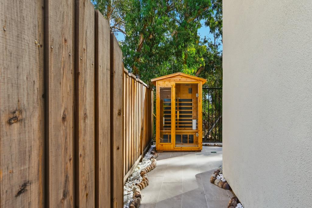 Detail Gallery Image 54 of 62 For 28983 Ashwell Ave, Hayward,  CA 94544 - 4 Beds | 3/1 Baths