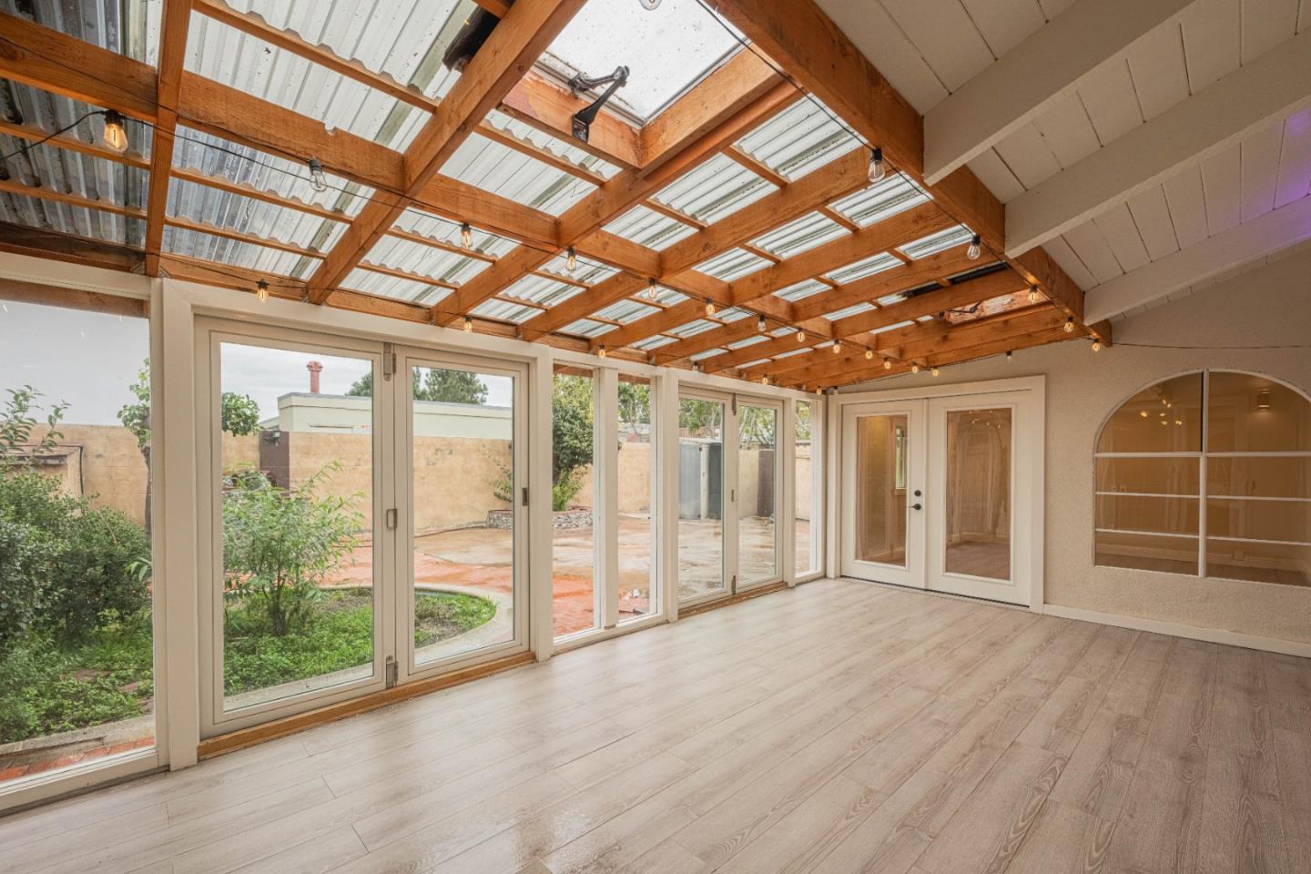 Detail Gallery Image 24 of 39 For 119 San Jose St, Salinas,  CA 93901 - 3 Beds | 2/1 Baths