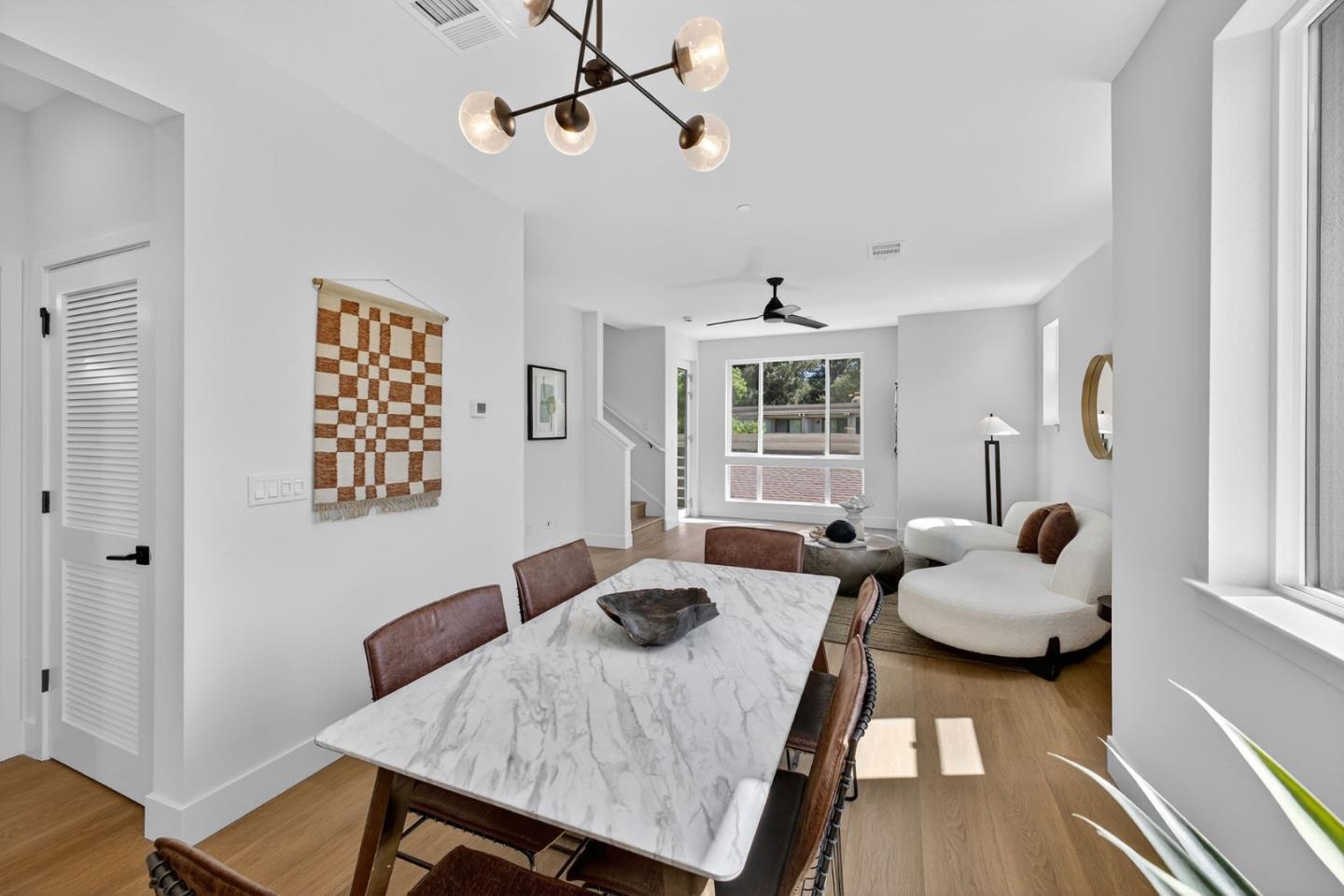 Detail Gallery Image 17 of 52 For 955 Woodside Rd, Redwood City,  CA 94061 - 4 Beds | 2/1 Baths