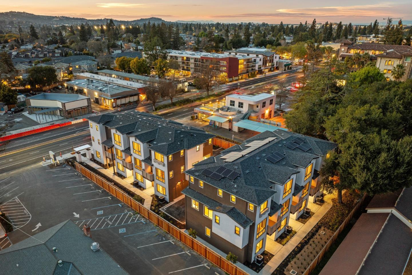 Detail Gallery Image 49 of 52 For 955 Woodside Rd, Redwood City,  CA 94061 - 4 Beds | 2/1 Baths