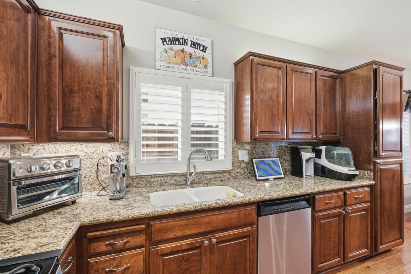 Detail Gallery Image 12 of 37 For 4152 Post Oak Dr, Turlock,  CA 95382 - 4 Beds | 2 Baths