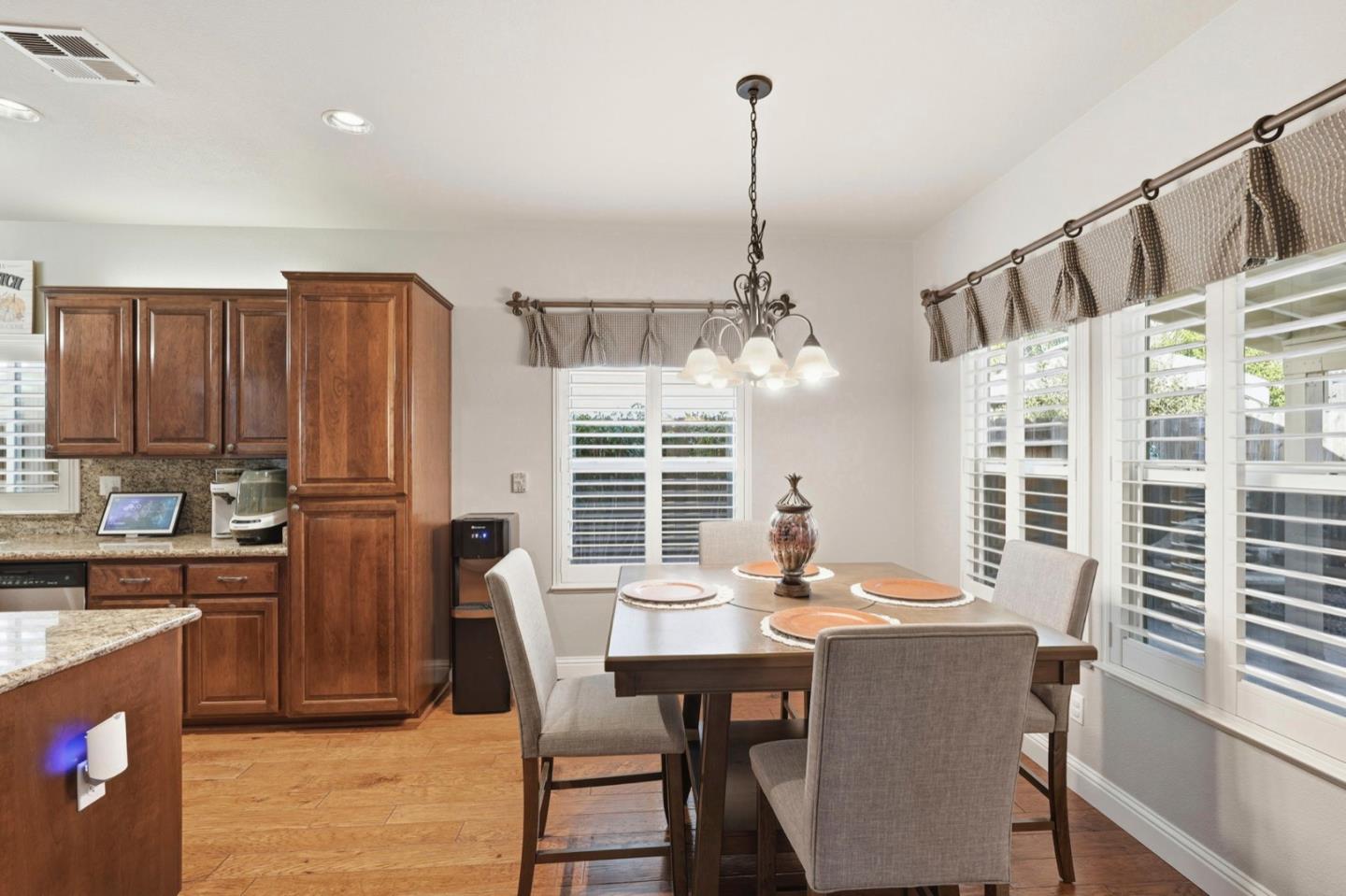 Detail Gallery Image 14 of 37 For 4152 Post Oak Dr, Turlock,  CA 95382 - 4 Beds | 2 Baths