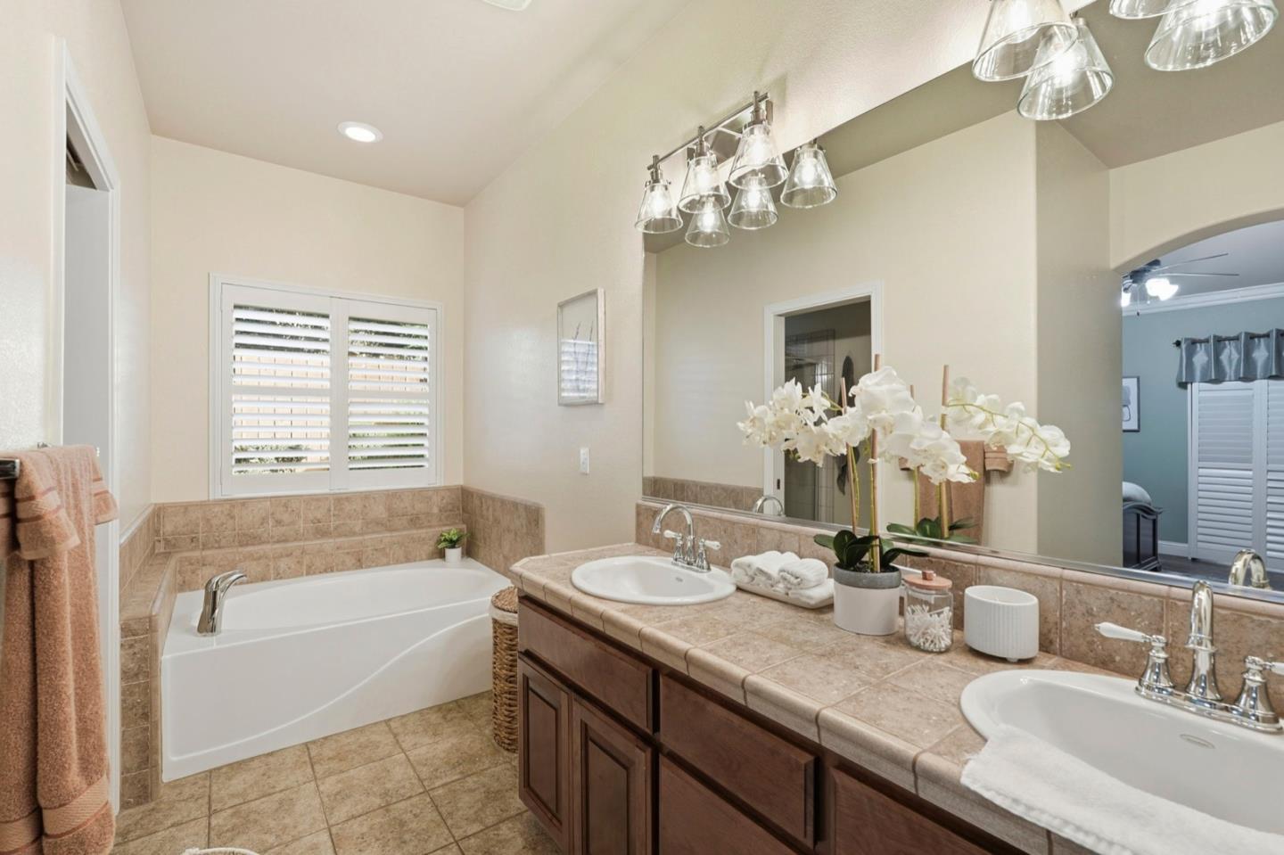 Detail Gallery Image 31 of 37 For 4152 Post Oak Dr, Turlock,  CA 95382 - 4 Beds | 2 Baths