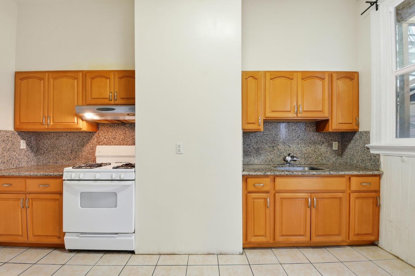 Detail Gallery Image 16 of 83 For 2118-2122 Mason St, San Francisco,  CA 94133 - – Beds | – Baths