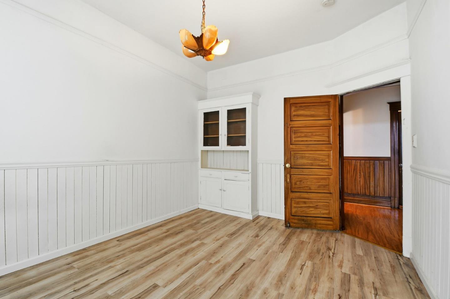 Detail Gallery Image 31 of 83 For 2118-2122 Mason St, San Francisco,  CA 94133 - – Beds | – Baths