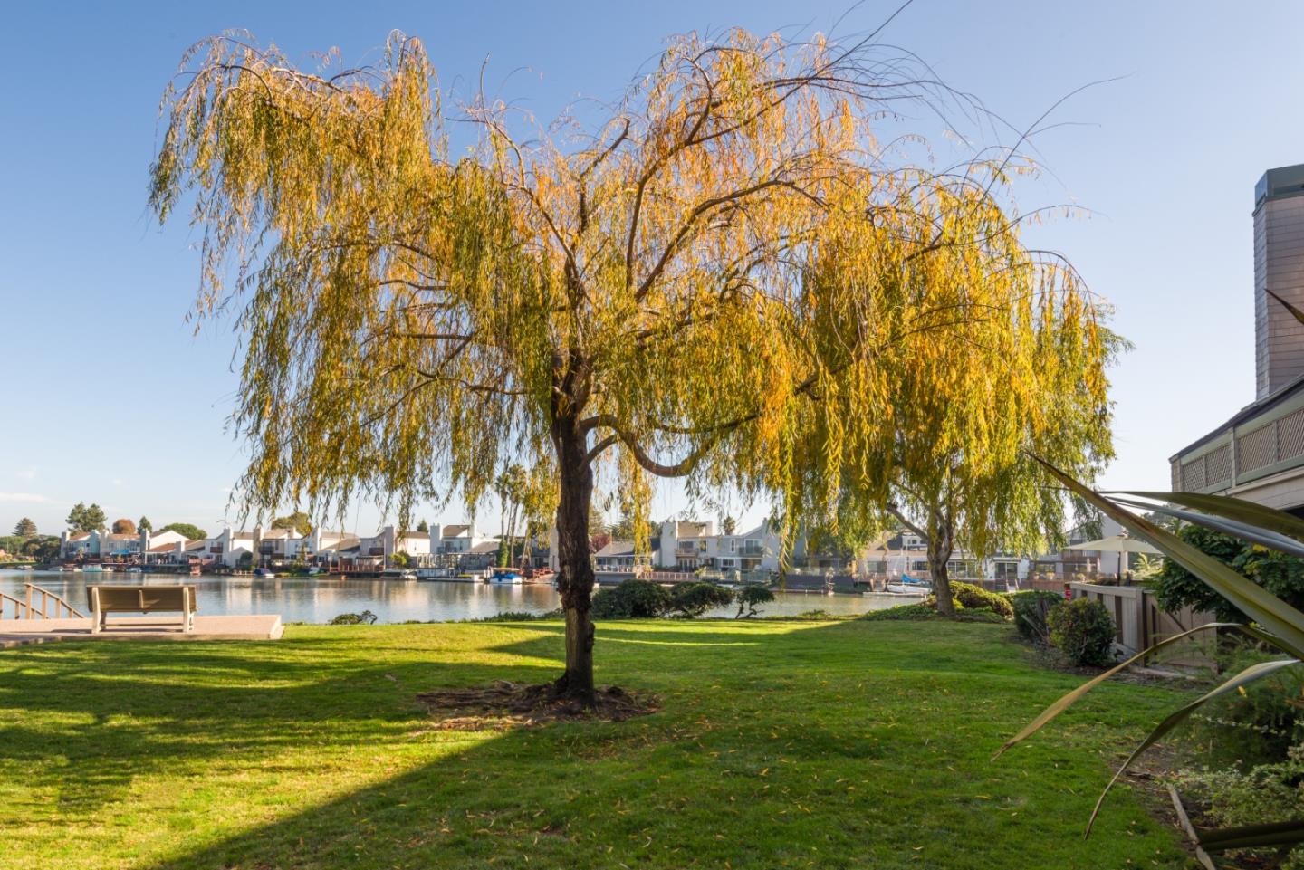 Detail Gallery Image 27 of 35 For 32 Cove Ln, Redwood City,  CA 94065 - 1 Beds | 1 Baths