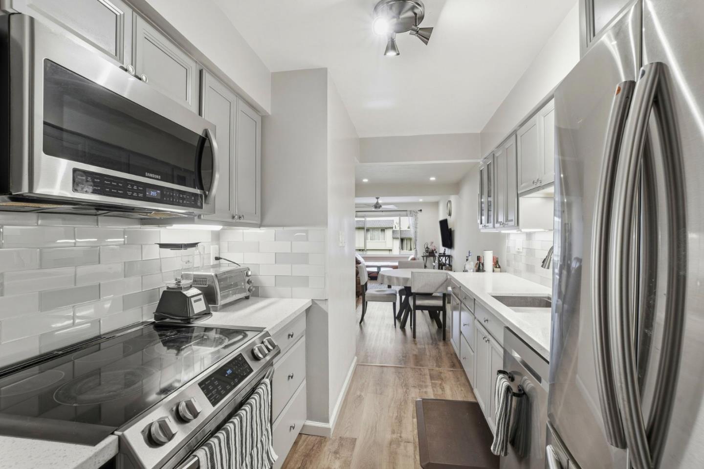 3739 Fairfax Way UNIT 129b, South San Francisco, CA, 94080