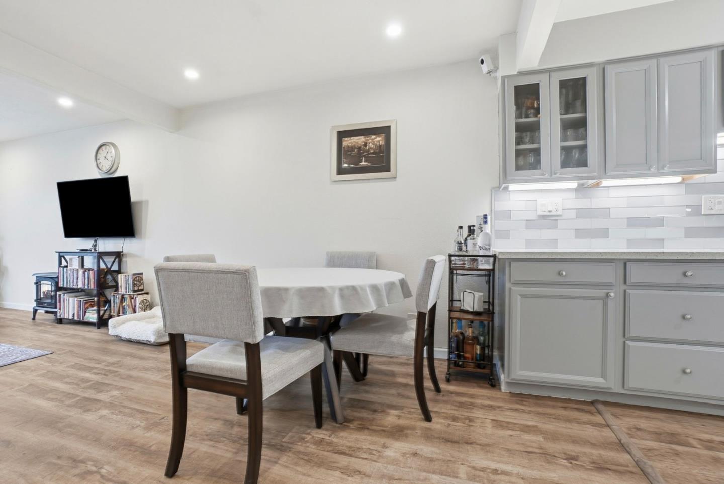 3739 Fairfax Way UNIT 129b, South San Francisco, CA, 94080