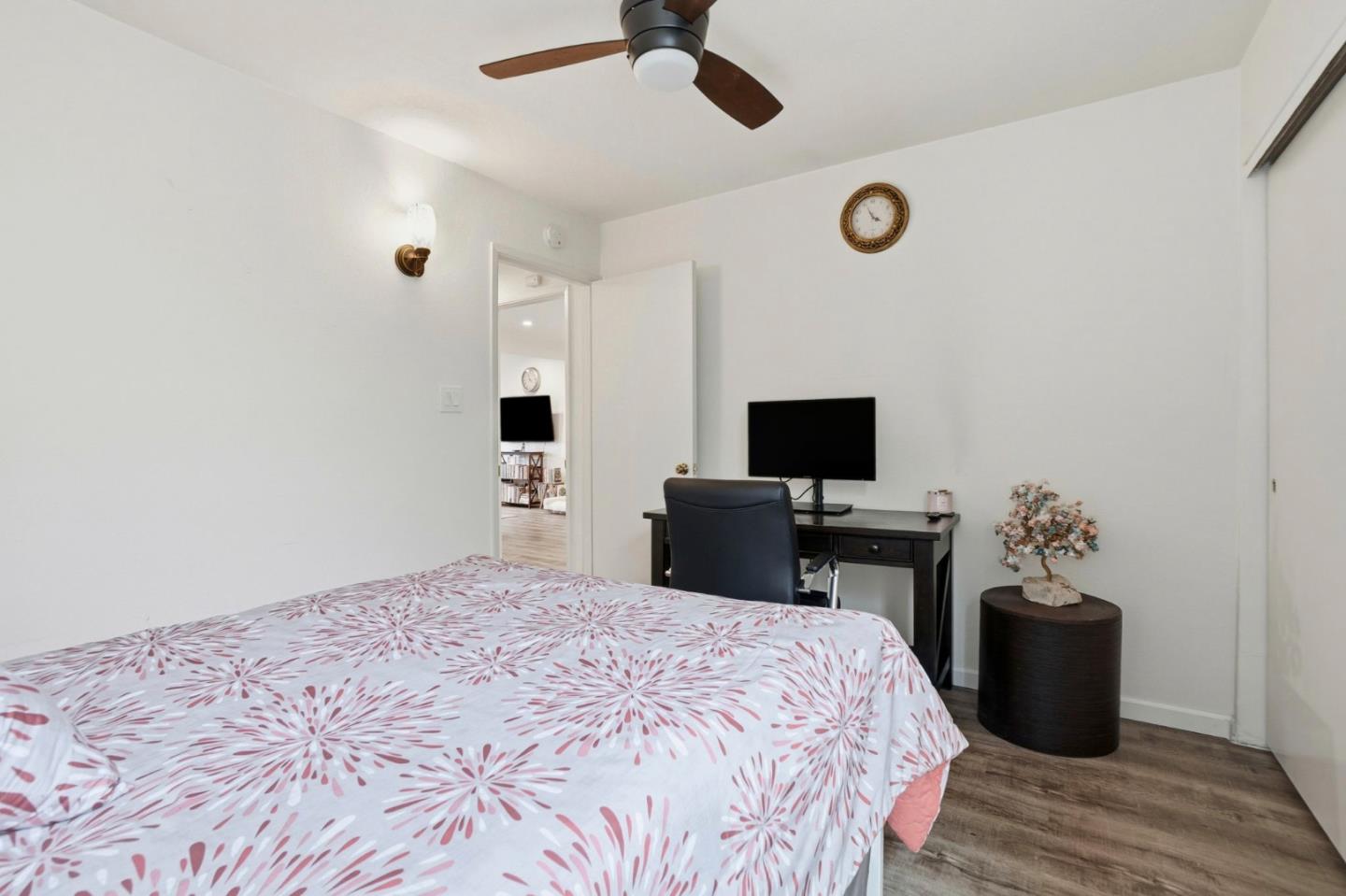 3739 Fairfax Way UNIT 129b, South San Francisco, CA, 94080