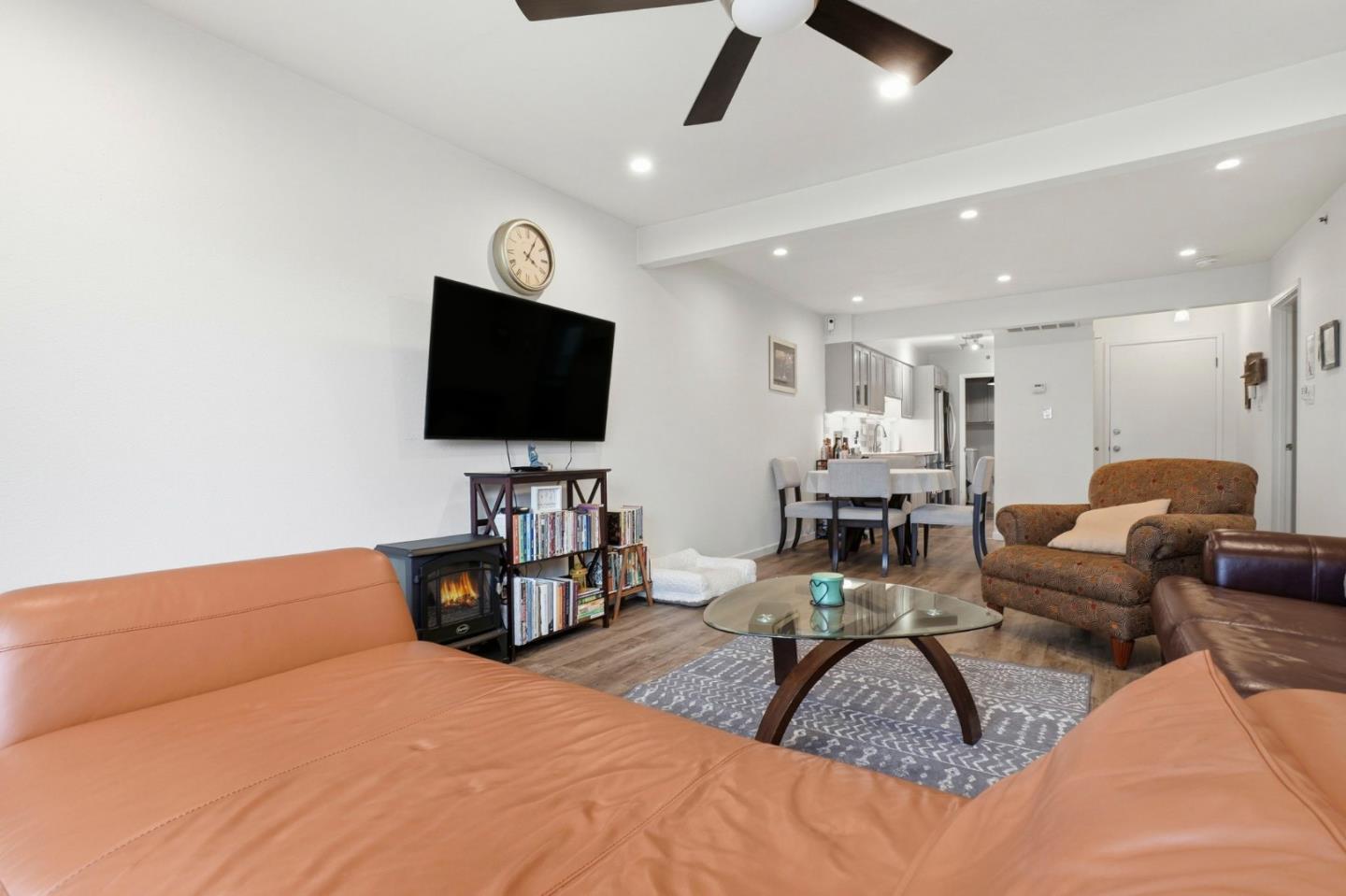 3739 Fairfax Way UNIT 129b, South San Francisco, CA, 94080