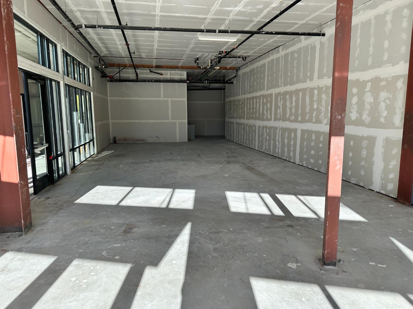 Detail Gallery Image 5 of 8 For 4115 El Camino Real, Palo Alto,  CA 94306 - – Beds | – Baths