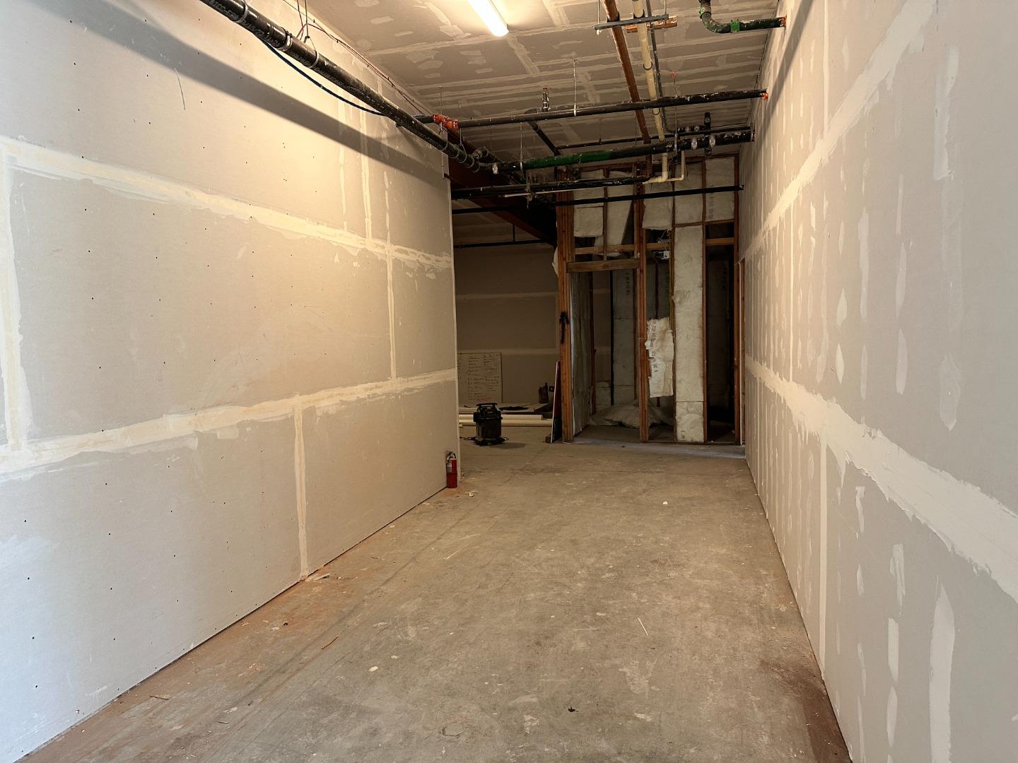 Detail Gallery Image 7 of 8 For 4115 El Camino Real, Palo Alto,  CA 94306 - – Beds | – Baths