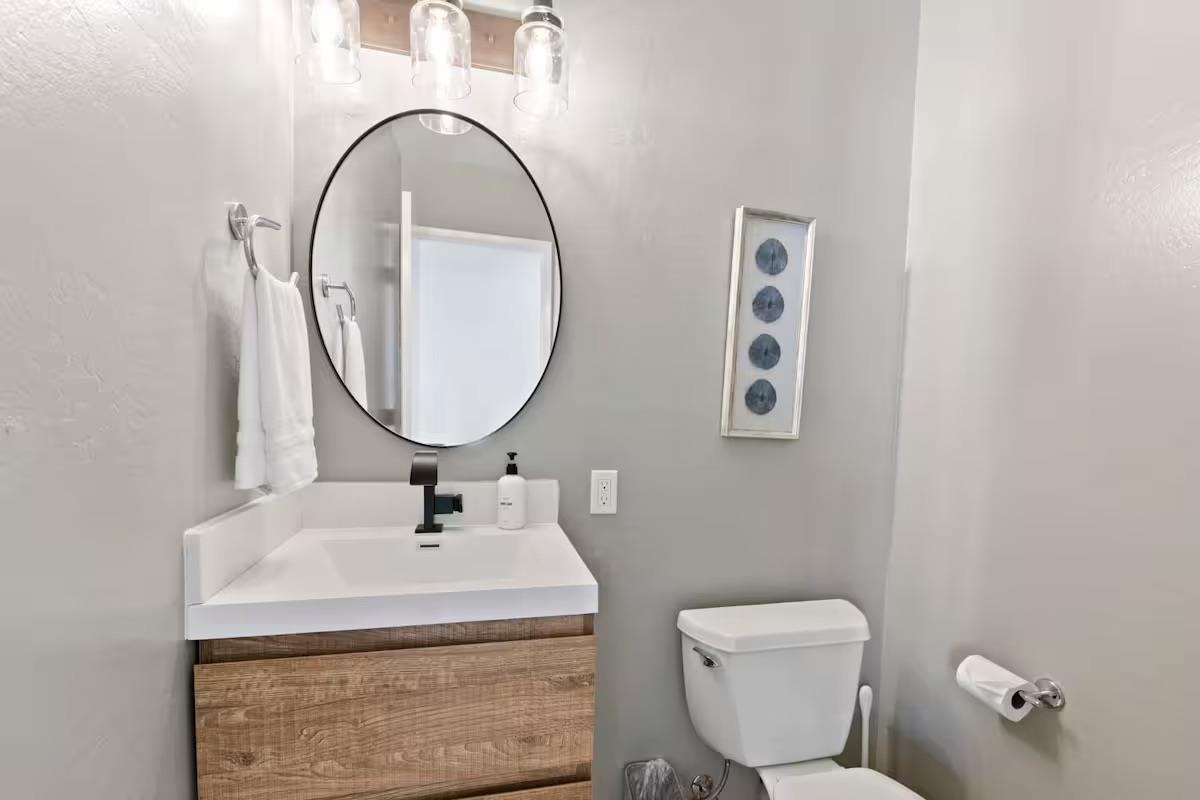 Detail Gallery Image 30 of 33 For 63 Kathleen Ct, Pacifica,  CA 94044 - 4 Beds | 3/1 Baths