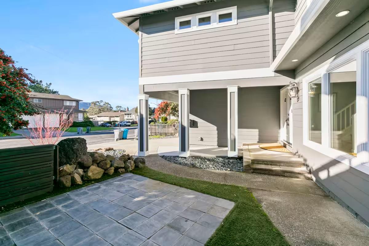 Detail Gallery Image 32 of 33 For 63 Kathleen Ct, Pacifica,  CA 94044 - 4 Beds | 3/1 Baths