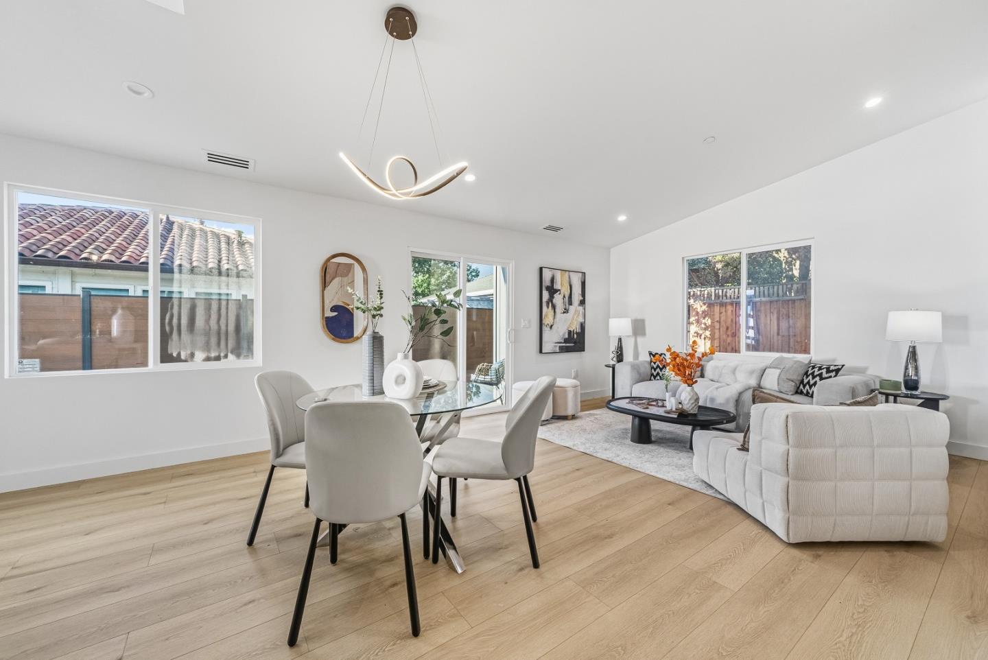 Detail Gallery Image 11 of 32 For 2974 Bell Ave, San Jose,  CA 95133 - 3 Beds | 2 Baths