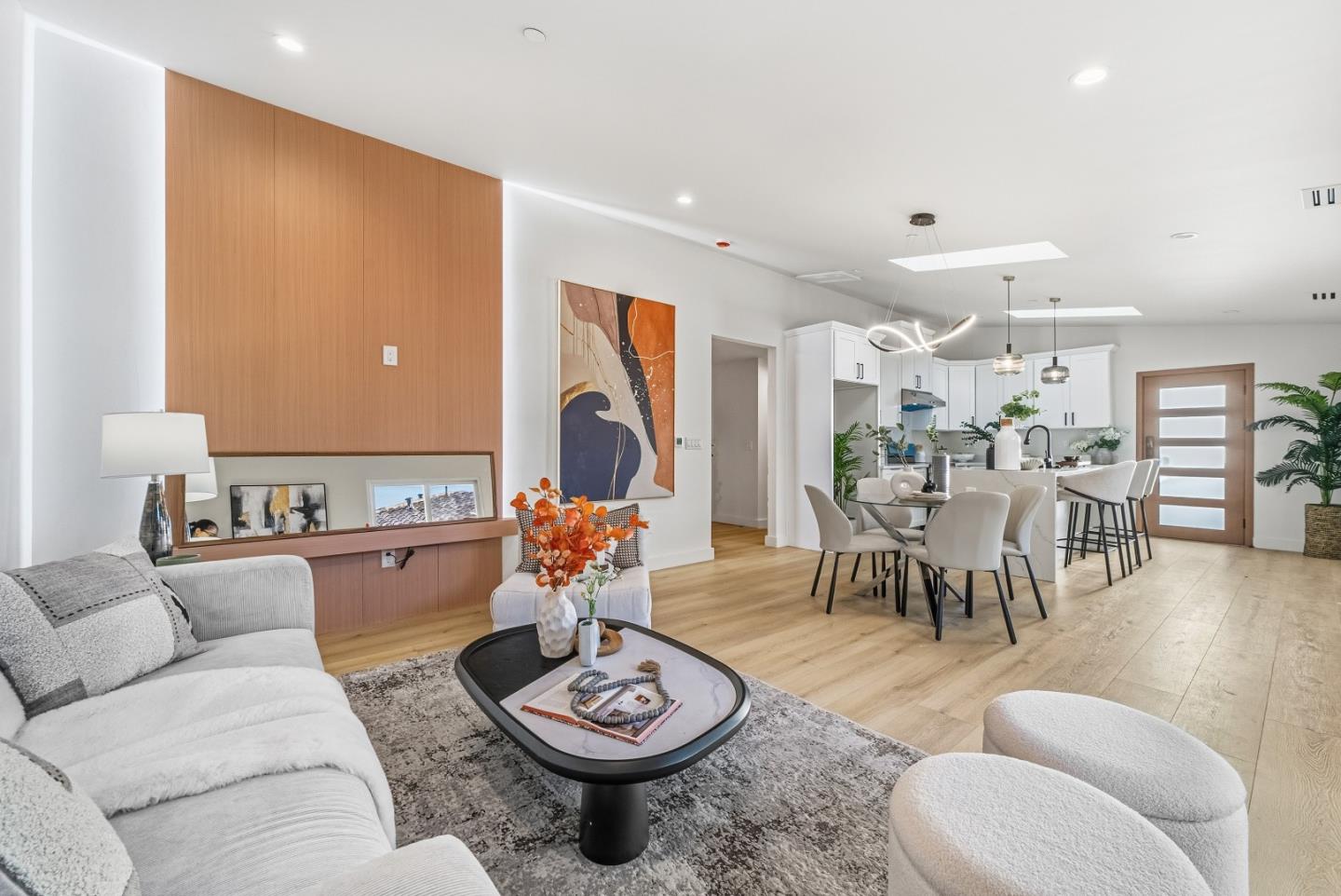 Detail Gallery Image 3 of 32 For 2974 Bell Ave, San Jose,  CA 95133 - 3 Beds | 2 Baths