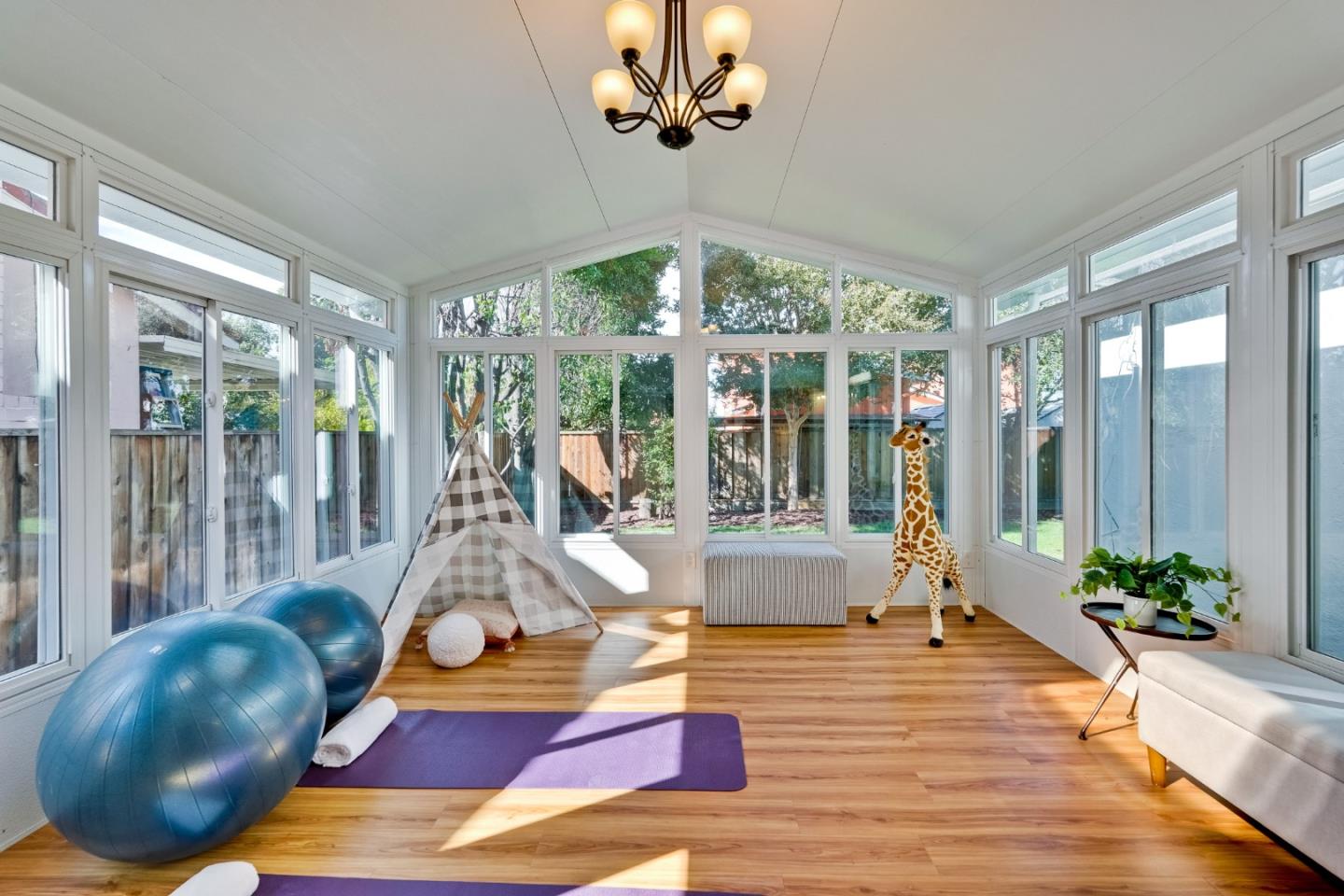 Detail Gallery Image 32 of 69 For 3113 Hostetter Rd, San Jose,  CA 95132 - 4 Beds | 2 Baths