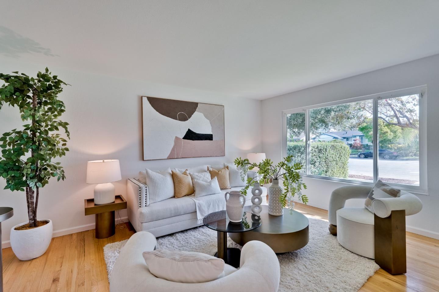 Detail Gallery Image 5 of 69 For 3113 Hostetter Rd, San Jose,  CA 95132 - 4 Beds | 2 Baths