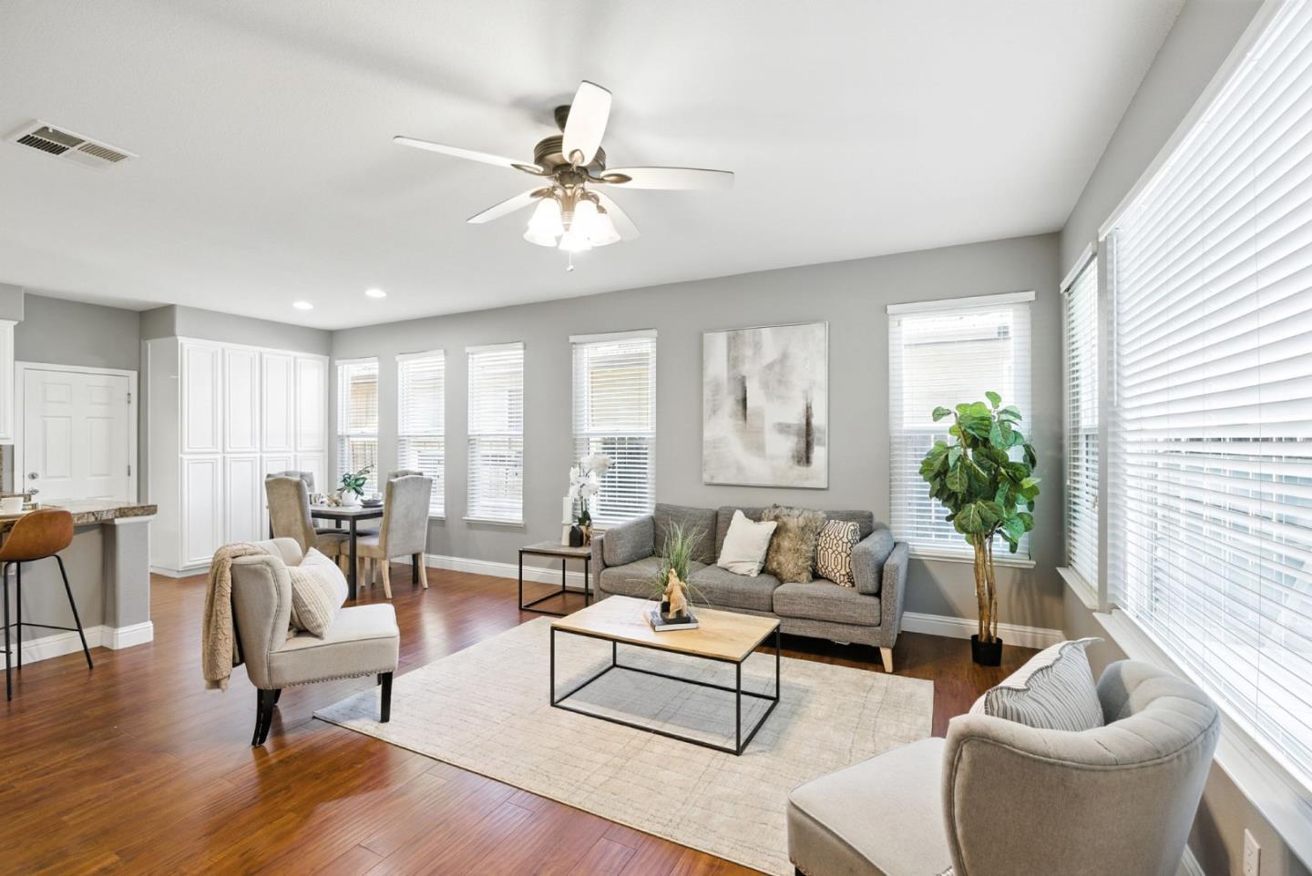 Detail Gallery Image 21 of 44 For 4276 Oakridge Dr, Tracy,  CA 95377 - 4 Beds | 3 Baths