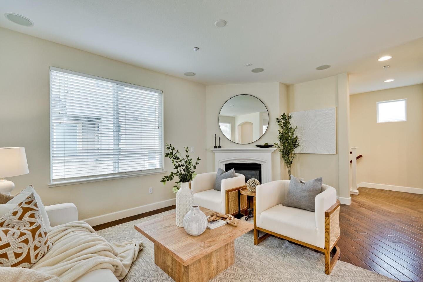 Detail Gallery Image 12 of 75 For 3541 Stout Pl, Santa Clara,  CA 95051 - 3 Beds | 3/1 Baths