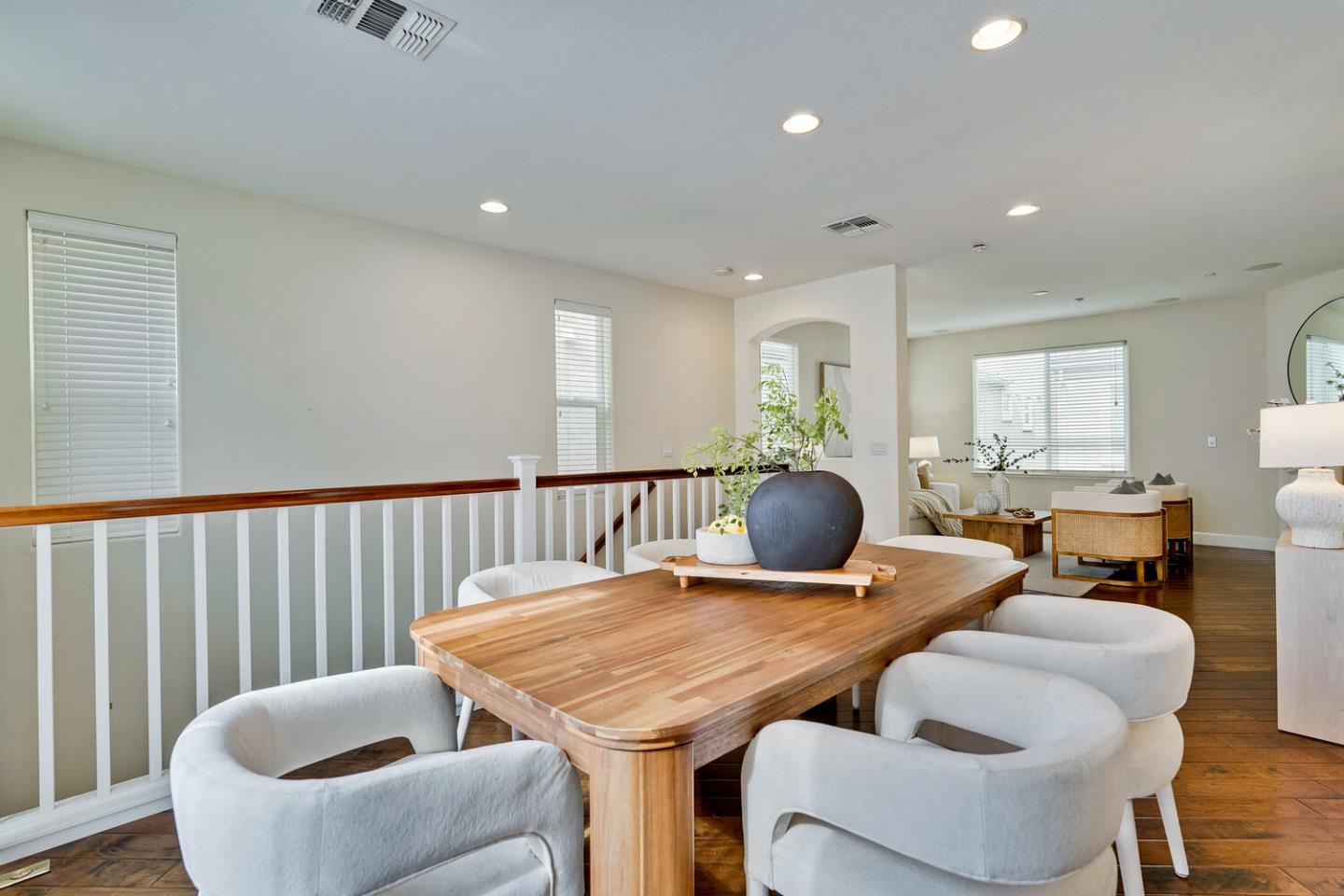 Detail Gallery Image 17 of 75 For 3541 Stout Pl, Santa Clara,  CA 95051 - 3 Beds | 3/1 Baths