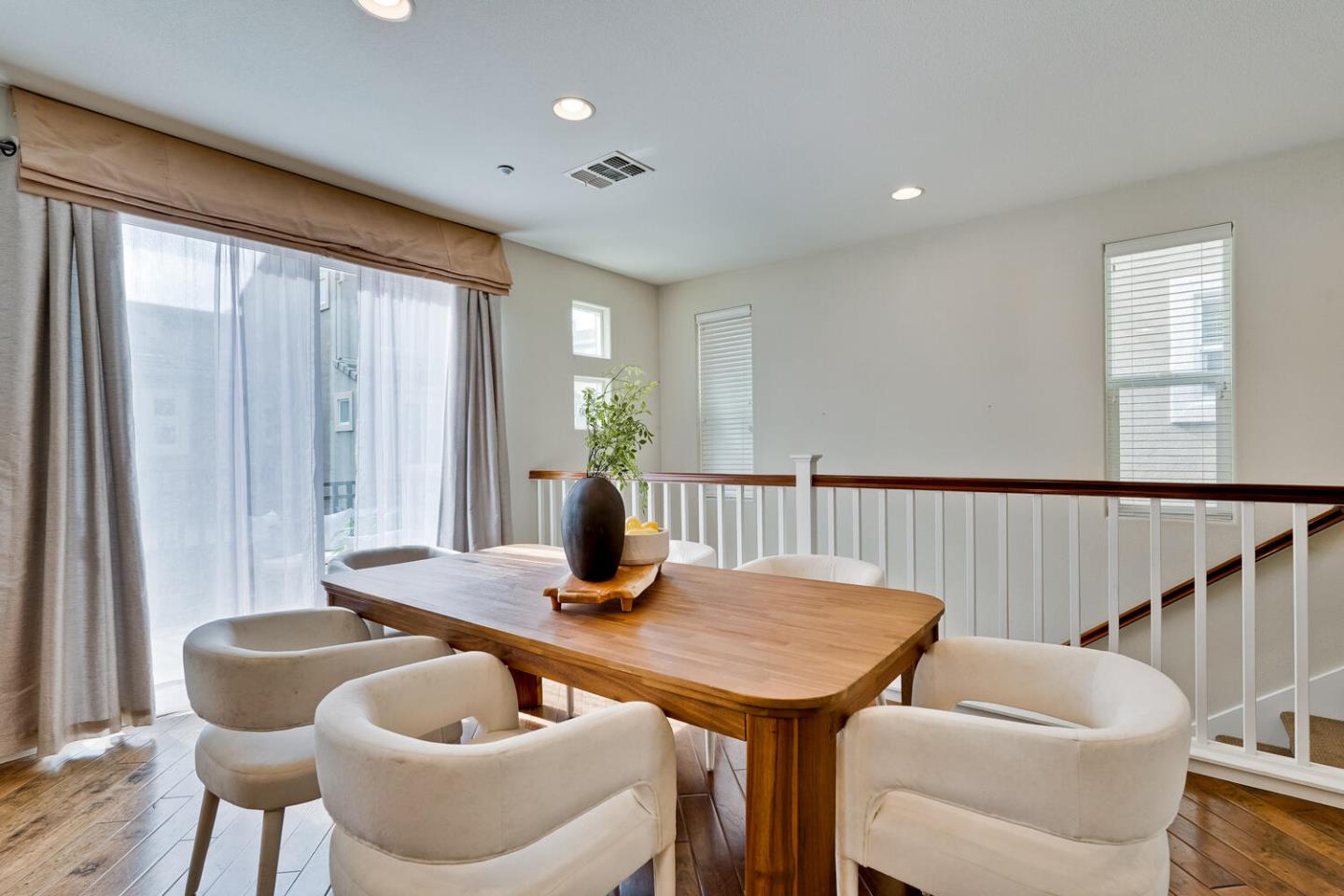 Detail Gallery Image 18 of 75 For 3541 Stout Pl, Santa Clara,  CA 95051 - 3 Beds | 3/1 Baths