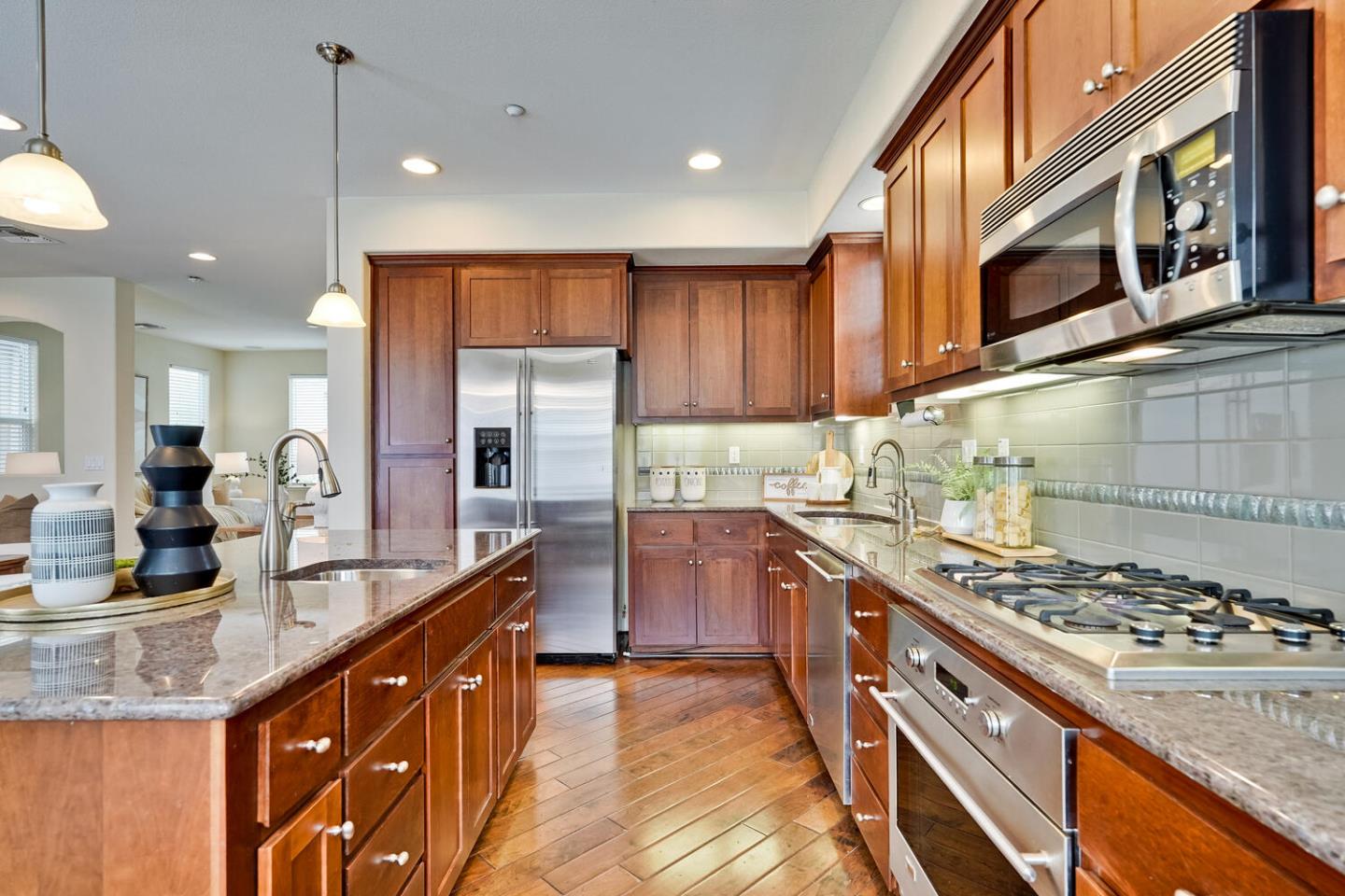 Detail Gallery Image 28 of 75 For 3541 Stout Pl, Santa Clara,  CA 95051 - 3 Beds | 3/1 Baths