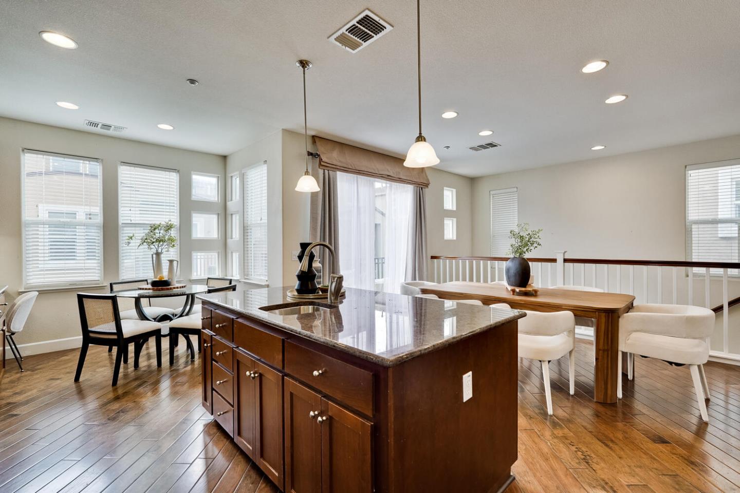 Detail Gallery Image 29 of 75 For 3541 Stout Pl, Santa Clara,  CA 95051 - 3 Beds | 3/1 Baths