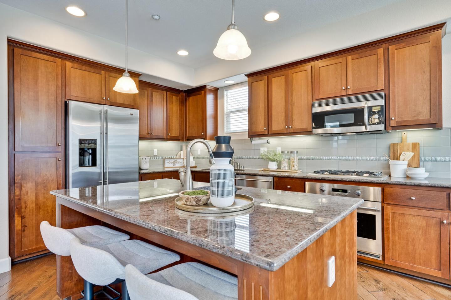 Detail Gallery Image 32 of 75 For 3541 Stout Pl, Santa Clara,  CA 95051 - 3 Beds | 3/1 Baths