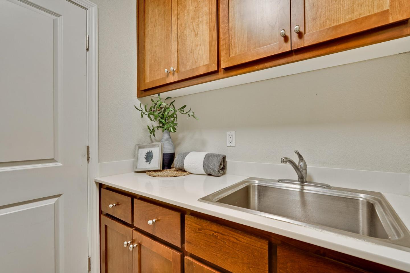 Detail Gallery Image 61 of 75 For 3541 Stout Pl, Santa Clara,  CA 95051 - 3 Beds | 3/1 Baths