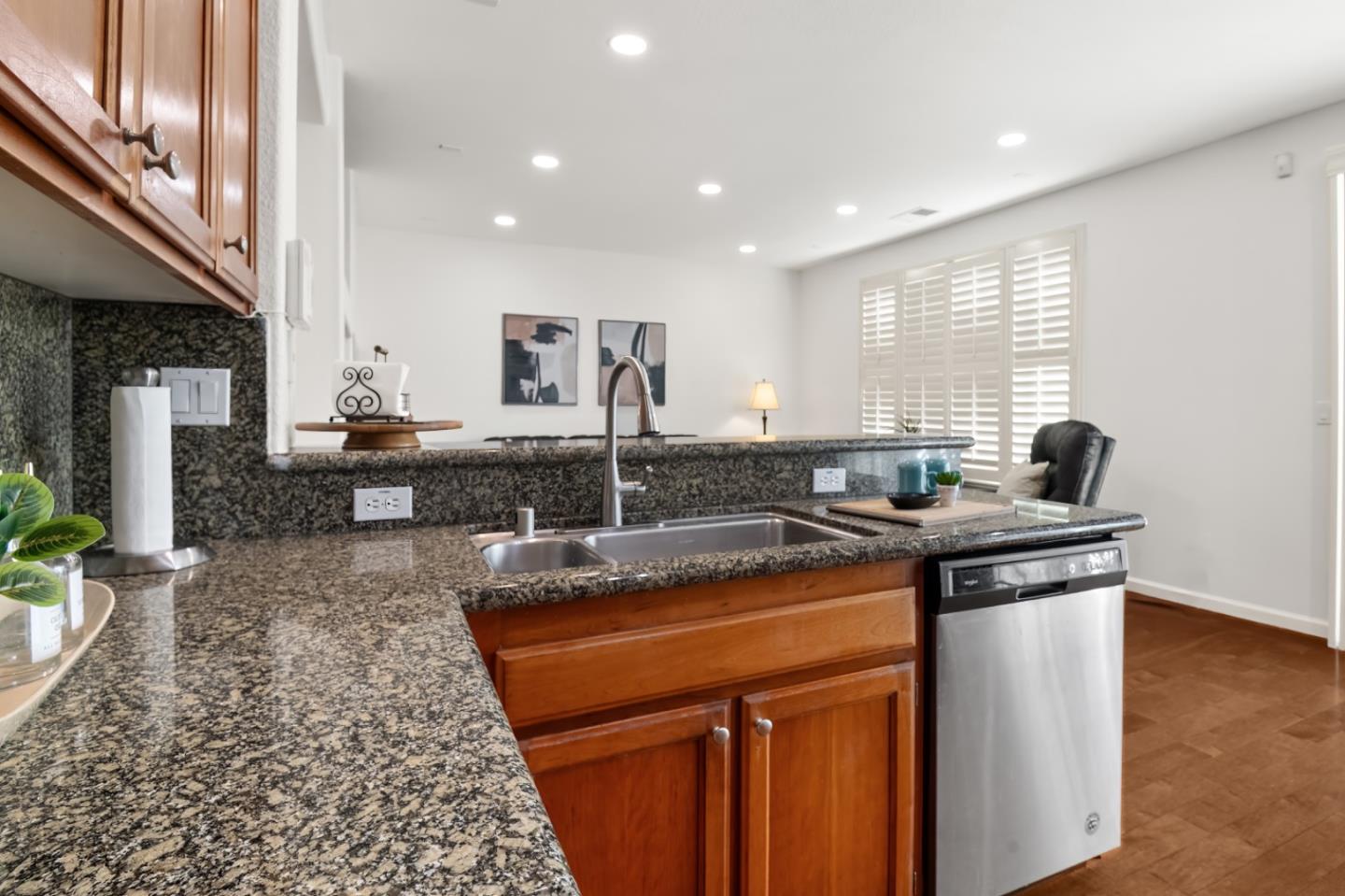 Detail Gallery Image 22 of 45 For 1112 Park West Dr, Pittsburg,  CA 94565 - 4 Beds | 2 Baths