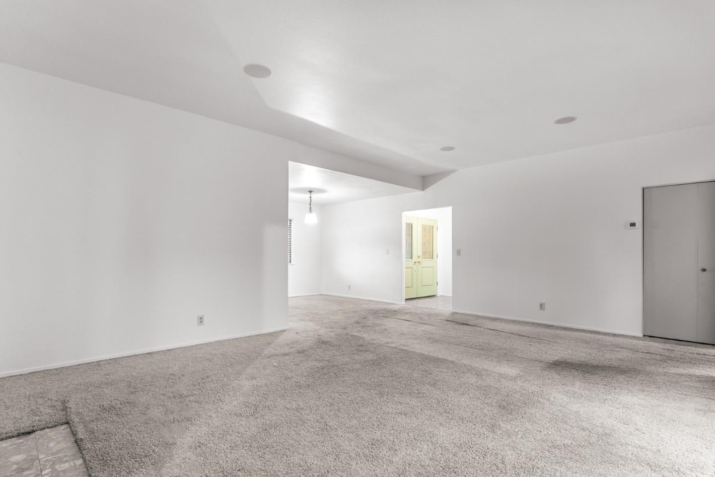 Detail Gallery Image 11 of 29 For 23799 Monterey Salinas Hwy #20,  Salinas,  CA 93908 - 2 Beds | 2 Baths