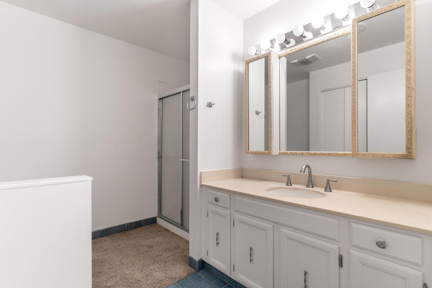 Detail Gallery Image 20 of 29 For 23799 Monterey Salinas Hwy #20,  Salinas,  CA 93908 - 2 Beds | 2 Baths