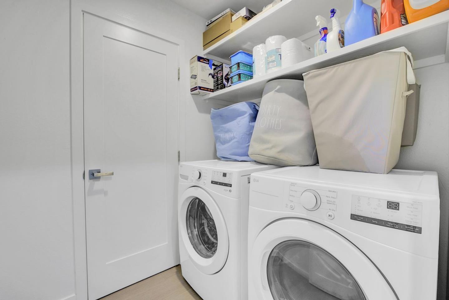 Detail Gallery Image 18 of 55 For 17411 Holiday Dr, Morgan Hill,  CA 95037 - 4 Beds | 2/1 Baths