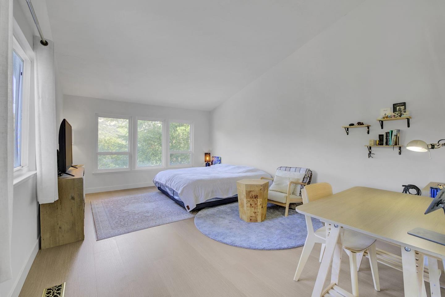 Detail Gallery Image 31 of 55 For 17411 Holiday Dr, Morgan Hill,  CA 95037 - 4 Beds | 2/1 Baths