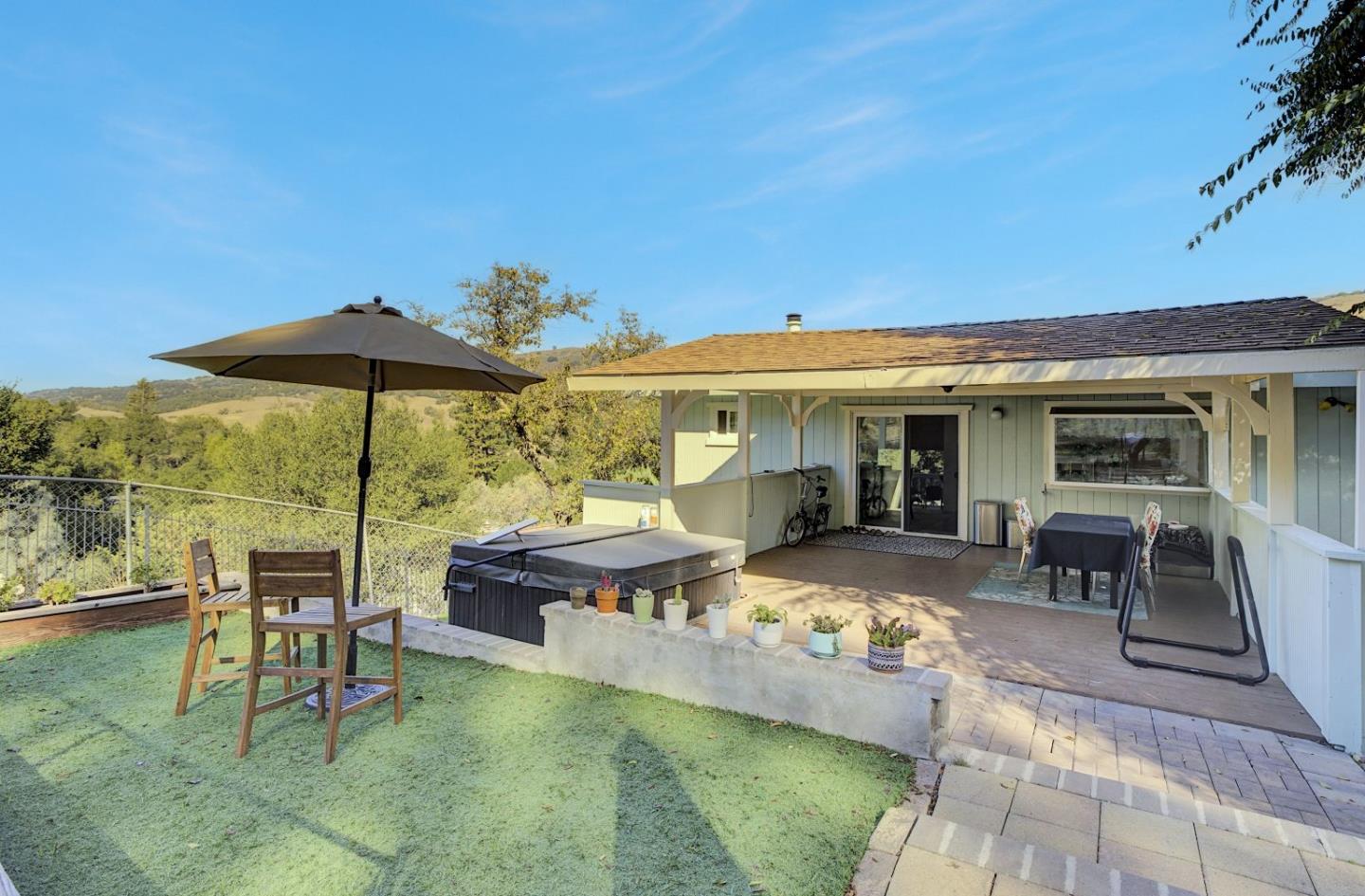 Detail Gallery Image 40 of 55 For 17411 Holiday Dr, Morgan Hill,  CA 95037 - 4 Beds | 2/1 Baths