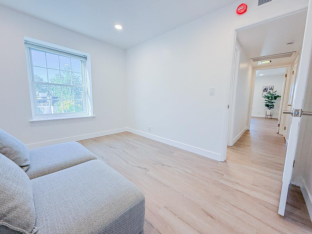 Detail Gallery Image 19 of 39 For 1945 Mount Vernon Ct #14,  Mountain View,  CA 94040 - 2 Beds | 2 Baths