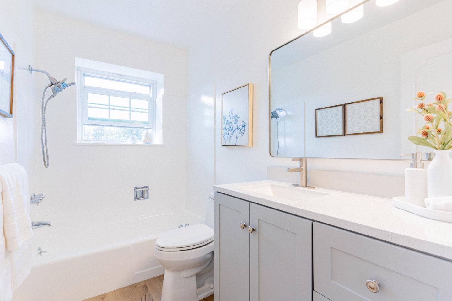 Detail Gallery Image 23 of 39 For 1945 Mount Vernon Ct #14,  Mountain View,  CA 94040 - 2 Beds | 2 Baths